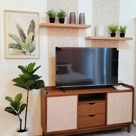 Cozy Studio Near Airport Resort