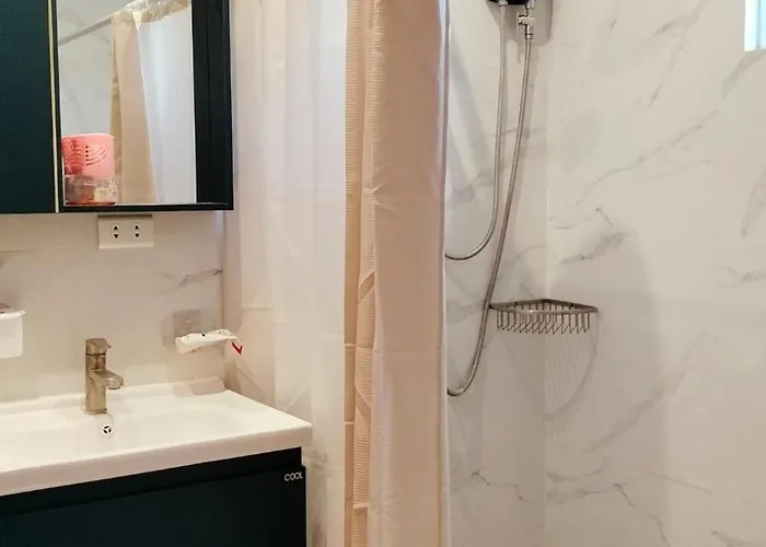 Apartment Cozy Near Airport *
